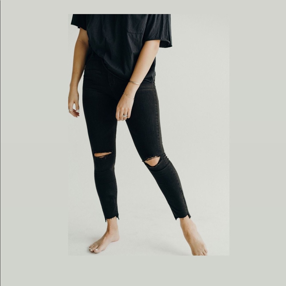 Carly Jean VIV Skinny Jeans Size 7